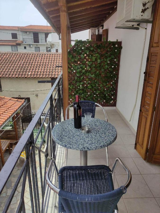 Mata'S House Apartment สเกียธอสทาวน์ ภายนอก รูปภาพ