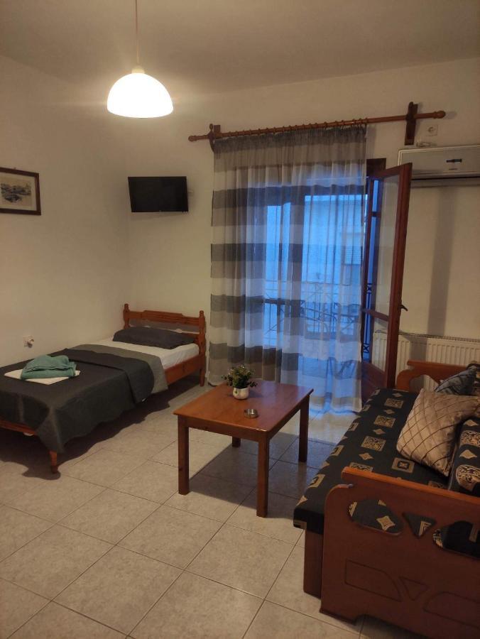 Mata'S House Apartment สเกียธอสทาวน์ ภายนอก รูปภาพ