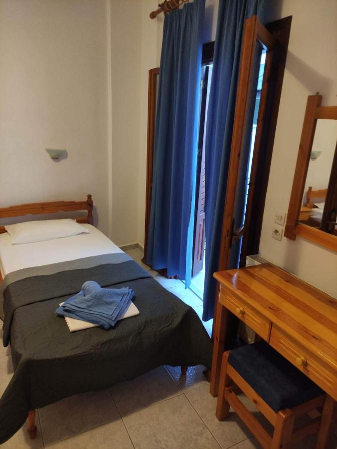Mata'S House Apartment สเกียธอสทาวน์ ภายนอก รูปภาพ