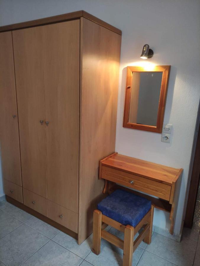 Mata'S House Apartment สเกียธอสทาวน์ ภายนอก รูปภาพ